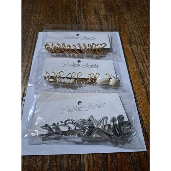boutique Jewelry - New 3 Packs of 6 Pair of Goldtone and Silvertone Womens  Girls Earrings Jewelry
